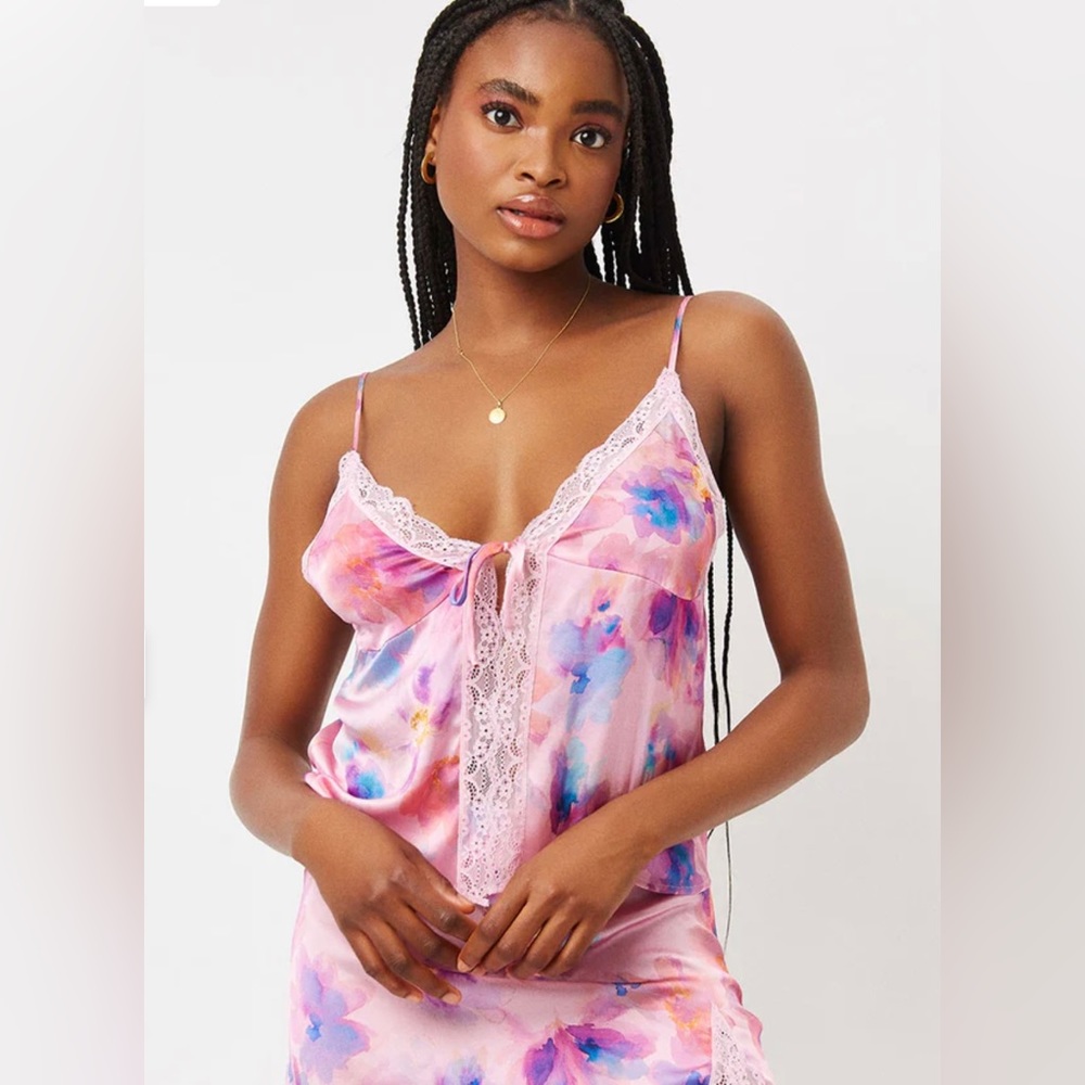 NWT Frankie’s Juliet Lace Cami Top